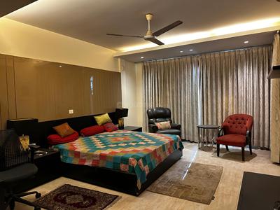 Bedroom Image of 3000 Sq.ft 3 BHK Builder Floor for rent in Panchsheel Park New Delhi for Rs. 260000