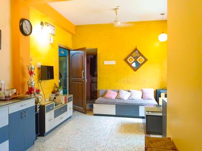 Living Room Image of 950 Sq.ft 2 BHK Apartment / Flat for sale in Haltu Kolkata for Rs. 5000000