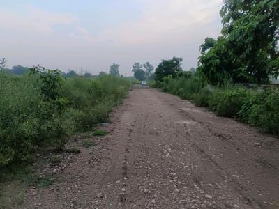 Image of 120 Sq.ft Residential Plot / Land for sale in Rohini Sector 28, New Delhi for Rs. 36000000