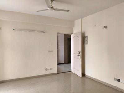 Living Room Image of 2450 Sq.ft 4 BHK Apartment / Flat for sale in CGHS Friends Apartment, Sector 52 Gurgaon for Rs. 28000000