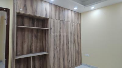 Bedroom Image of 2500 Sq.ft 3 BHK Builder Floor for rent in Sector 31 Noida for Rs. 50000
