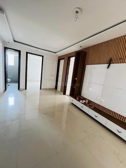 Mona City Main Image 1