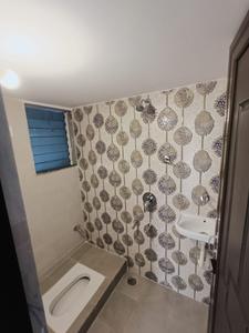 Bathroom Image of 925 Sq.ft 2 BHK Apartment / Flat for sale in Sadguru Nakshtra, Titwala Thane for Rs. 4000000