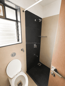 Image of 750 Sq.ft 2 BHK Apartment / Flat for sale in Andheri West, Mumbai for Rs. 21500000