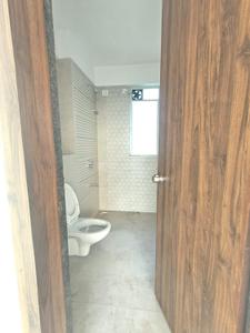 Bathroom Image of 1300 Sq.ft 2 BHK Apartment / Flat for rent in Nayantara Presidency, Indira Nagar Nashik for Rs. 17000
