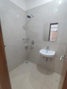 Bathroom Image of 1200 Sq.ft 2 BHK Apartment / Flat for rent in Varanasi Bengaluru for Rs. 23000