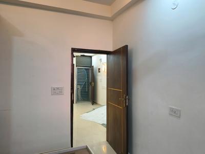 Bedroom Image of 910 Sq.ft 2 BHK Builder Floor for sale in Indirapuram Ghaziabad for Rs. 7450000