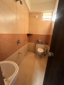 Bathroom Image of 1300 Sq.ft 2 BHK Apartment / Flat for rent in Karamsad Anand for Rs. 15000
