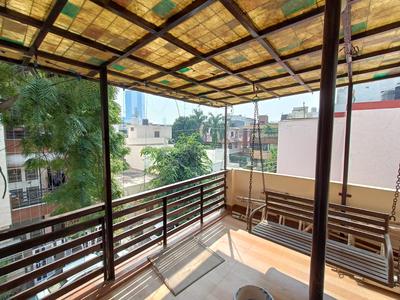 Balcony Image of 3600 Sq.ft 6 BHK Independent House for sale in Sector 19 Noida for Rs. 42500000