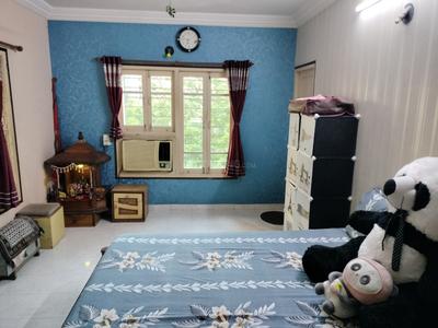 Bedroom Image of 1775 Sq.ft 3 BHK Apartment / Flat for sale in City Light Surat for Rs. 8100000