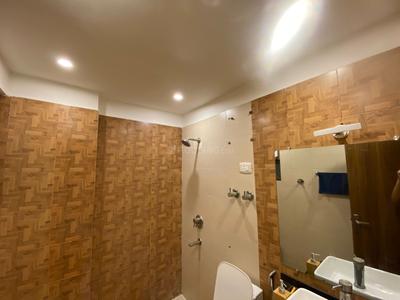 Bedroom Image of 1200 Sq.ft 2 BHK Apartment / Flat for sale in Supertech Icon, Indirapuram Ghaziabad for Rs. 10500000