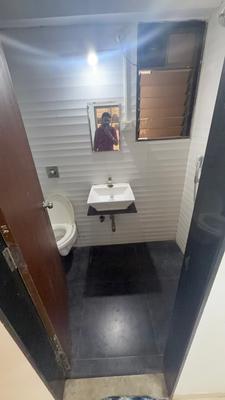 Bathroom Image of 500 Sq.ft 1 BHK Apartment / Flat for sale in Bhoomi Acres, Hiranandani Estate Thane for Rs. 7200000