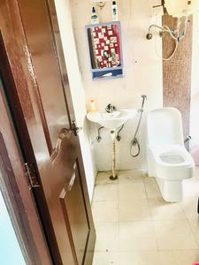 Bathroom Image of 1680 Sq.ft 3 BHK Apartment / Flat for sale in Sam Clement City, Crossings Republik Ghaziabad for Rs. 9700000