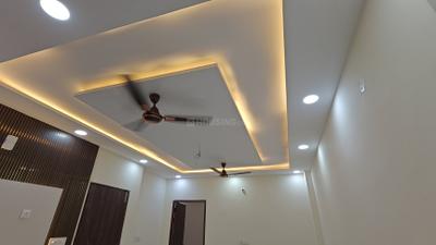 Living Room Image of 150 Sq.ft 2 BHK Independent House for rent in Sarai Rohilla New Delhi for Rs. 22000