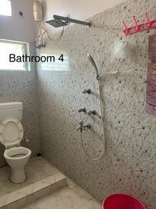 Bathroom Image of 2900 Sq.ft 5 BHK Independent House for sale in Garia, Sonarpur Kolkata for Rs. 26000000