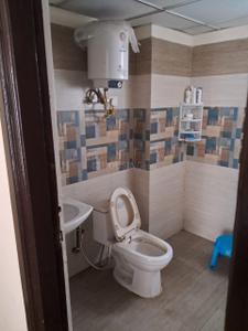 Bathroom Image of 1220 Sq.ft 2 BHK Apartment / Flat for sale in Mahagun Mascot, Crossings Republik Ghaziabad for Rs. 8000000