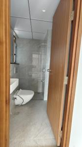 Bathroom Image of 674 Sq.ft 2 BHK Apartment / Flat for sale in Purvankara One Park Avenue 1, Thane West Thane for Rs. 18500000