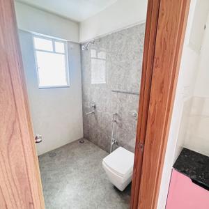 Bathroom Image of 1100 Sq.ft 2 BHK Apartment / Flat for rent in Ganesh N B Pearl Phase II, Vadgaon Budruk Pune for Rs. 27000