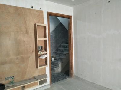 Living Room Image of 800 Sq.ft 3 BHK Builder Floor for sale in  Rohini Apartments RWA, Sector 8 Rohini New Delhi for Rs. 14000000