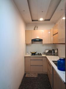 Kitchen Image of 900 Sq.ft 2 BHK Builder Floor for rent in Sector 72 Noida for Rs. 25000