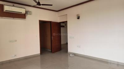 Bedroom Image of 2100 Sq.ft 2 BHK Apartment / Flat for rent in Jaypee The Kalypso Court, Sector 128 Noida for Rs. 55000
