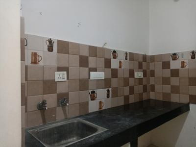 Kitchen Image of 550 Sq.ft 1 BHK Apartment / Flat for rent in Kondapur Hyderabad for Rs. 23000