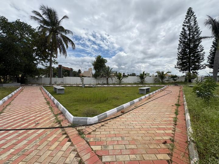 Oraiyan vatavarana Main Image 1