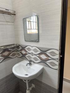 Bathroom Image of 350 Sq.ft 1 RK Builder Floor for rent in Ramamurthy Nagar Bengaluru for Rs. 9500