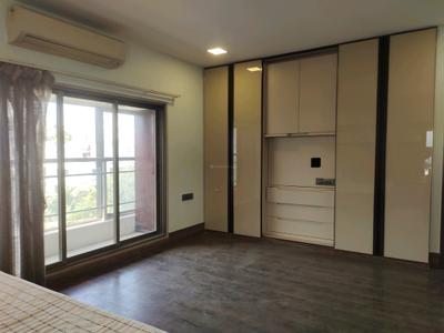 Bedroom Image of 2160 Sq.ft 4 BHK Apartment / Flat for sale in Vile Parle West Mumbai for Rs. 85000000