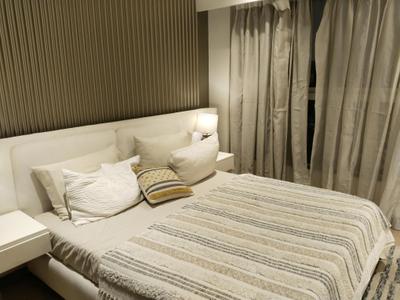 Bedroom Image of 1900 Sq.ft 4 BHK Apartment / Flat for sale in The Nook Apartment, Santacruz West Mumbai for Rs. 110000000