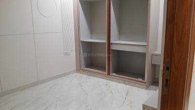 Bedroom Image of 1600 Sq.ft 4 BHK Apartment / Flat for sale in Shalimar Garden Ghaziabad for Rs. 13500000