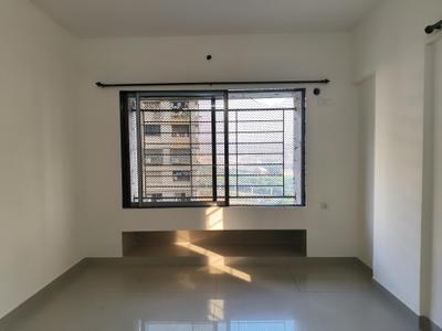 Bedroom Image of 1150 Sq.ft 2.5 BHK Apartment / Flat for sale in L And T Crescent Bay, Parel Mumbai for Rs. 52500000