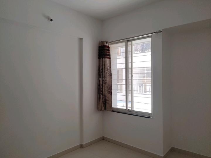 SINGLE APARTMENT Bedroom 1