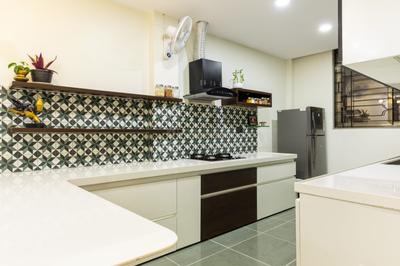 Kitchen Image of 800 Sq.ft 2 BHK Apartment / Flat for rent in Scheme 103 Indore for Rs. 28000