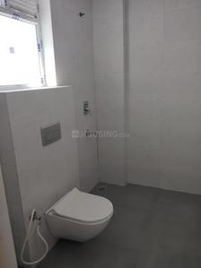 Bathroom Image of 1350 Sq.ft 2 BHK Apartment / Flat for sale in Omni Amayra Luxury One, Aujala Mohali for Rs. 7500000