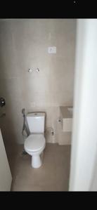 Bathroom Image of 1650 Sq.ft 3 BHK Builder Floor for rent in Signature Global City 37D Phase 2, Sector 37D Gurgaon for Rs. 45000