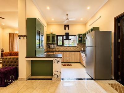 Kitchen Image of 4000 Sq.ft 3 BHK Villa for sale in Aman Vihar Dehradun for Rs. 40000000