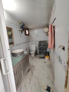 Bathroom Image of 1500 Sq.ft 3 BHK Penthouse for sale in Wazirganj Lucknow for Rs. 18900000