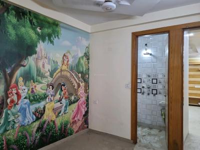 Bedroom Image of 810 Sq.ft 3 BHK Apartment / Flat for sale in Hans Luxury Floor, Nawada New Delhi for Rs. 5000000