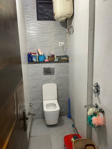 Bathroom Image of 360 Sq.ft 1 BHK Builder Floor for sale in Shalimar Bagh New Delhi for Rs. 7500000