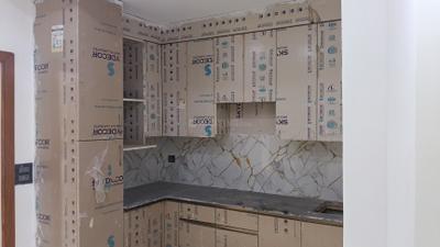 Kitchen Image of 1100 Sq.ft 2 BHK Apartment / Flat for sale in Avenue 1, Sector 73 Noida for Rs. 4300000
