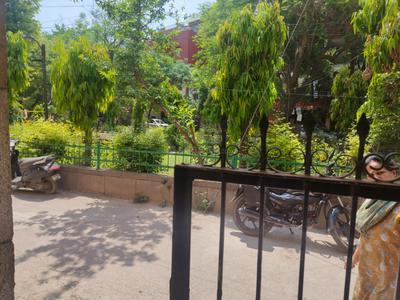 Balcony Image of 1050 Sq.ft 2 BHK Apartment / Flat for sale in DDA Flats Munirka, Munirka New Delhi for Rs. 22500000