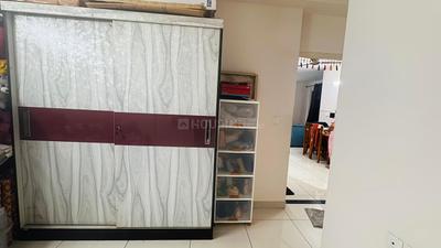 Bedroom Image of 1200 Sq.ft 3 BHK Apartment / Flat for rent in Shapoorji Pallonji Parkwest Mulberry Tower 3, Jagajeevanram Nagar Bengaluru for Rs. 60000
