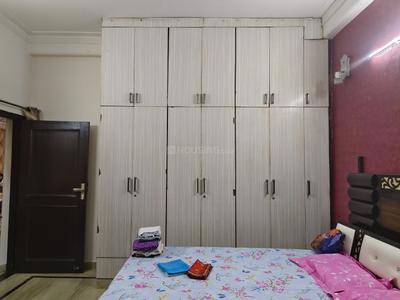 Bedroom Image of 2000 Sq.ft 3 BHK Builder Floor for rent in Sector 46 Noida for Rs. 35000
