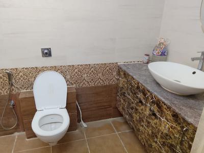 Bathroom Image of 2820 Sq.ft 4 BHK Villa for sale in Sarjapur Bengaluru for Rs. 25000000