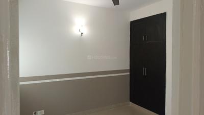 Bedroom Image of 824 Sq.ft 2 BHK Apartment / Flat for sale in Paras Tierea, Sector 137 Noida for Rs. 7400000
