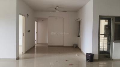 Living Room Image of 1350 Sq.ft 3 BHK Apartment / Flat for rent in Adani The Meadows, Shantigram Ahmedabad for Rs. 35000