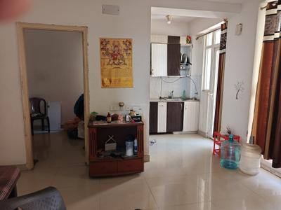 Living Room Image of 850 Sq.ft 2.5 BHK Apartment / Flat for sale in Pigeon Spring Meadows, Noida Extension Greater Noida for Rs. 8500000