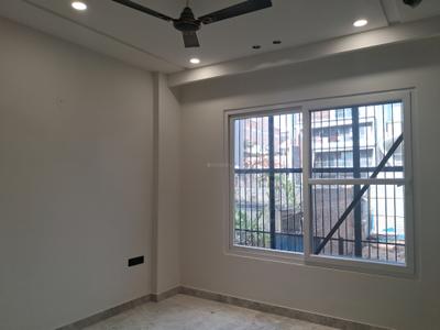 Bedroom Image of 1800 Sq.ft 3 BHK Builder Floor for sale in Paschim Vihar New Delhi for Rs. 37500000