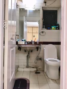 Bedroom One Image of 2000 Sq.ft 4 BHK Apartment / Flat for sale in DLF Belvedere Park, DLF Phase 2 Gurgaon for Rs. 39000000